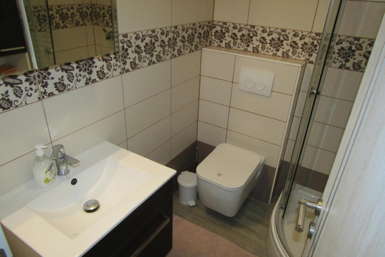 Apartment Morozin 克尔克 外观 照片